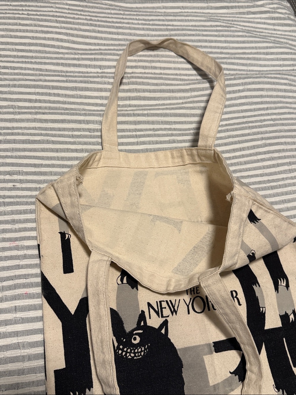 New Yorker Beige Canvas Tote with Black Monster Graphic - Good Condition - Picture 5 of 5